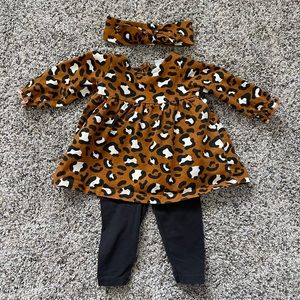 Baby Girl’s 3-6 month dress, pants and matching headband.